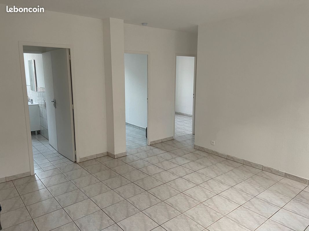Appartement 3 pièces 48 m² · à Montereau-Fault-Yonne · 48 m² · 107 500 €