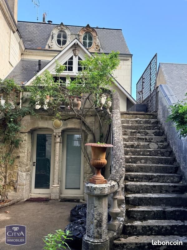 Immeuble 250 m² · à Chinon · 250 m² · 526 000 €