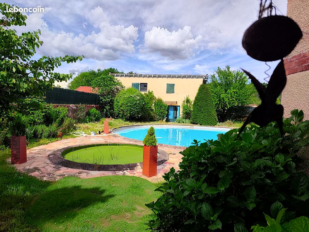 Maison 7 pièces 200 m² · à Maurs · 200 m² · 475 000 €
