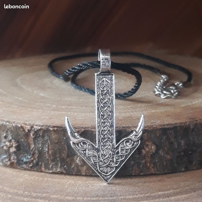 Collier VIKING - GUNGNIR La lance D'ODIN (image 1)