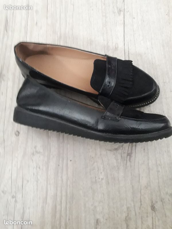Mocassins Femme En Cuir Nubuck Beige – Taille 37 – Marque Perfecta – Occasion Très Bon état