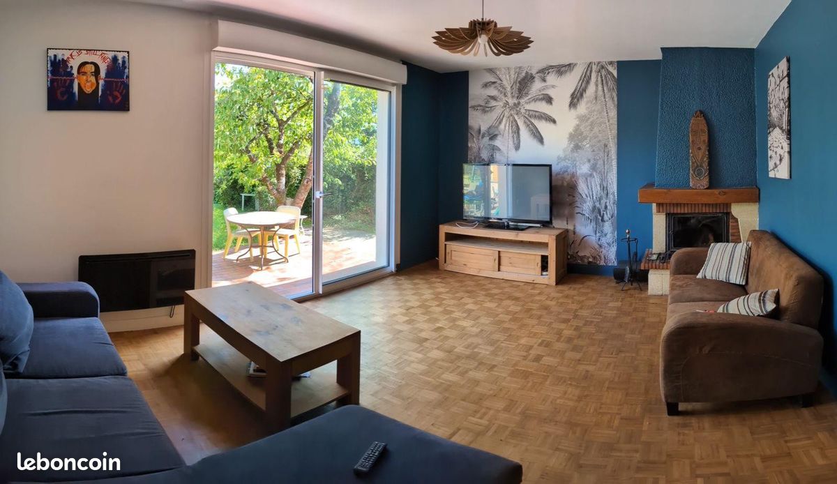 Maison 5 pièces 127 m² · à Saint-Jean-d'Angély · 127 m² · 975 €/mois