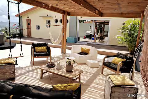 Appartement 4 pièces 95 m² · à Le Lamentin · 95 m² · 1 995 €