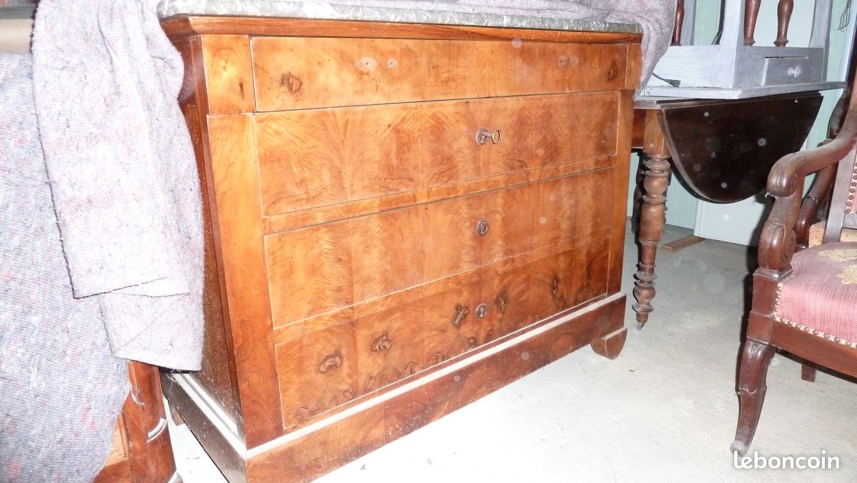 Ancienne commode (image 1)