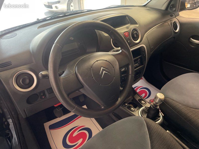 Citroën C2 1,1i Essence 60 Chvx « 147 000 kms » (image 3)