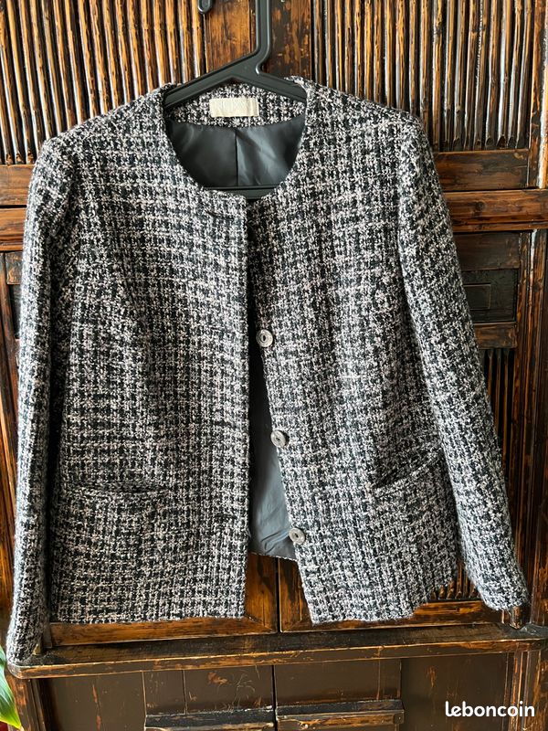 Veste courte tweed... Neuve. Taille 40 (image 1)