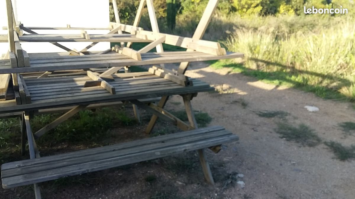 Table avec 2 bancs en bois (image 3)