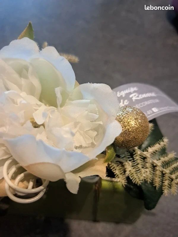 Composition fleurs artificielles (image 4)