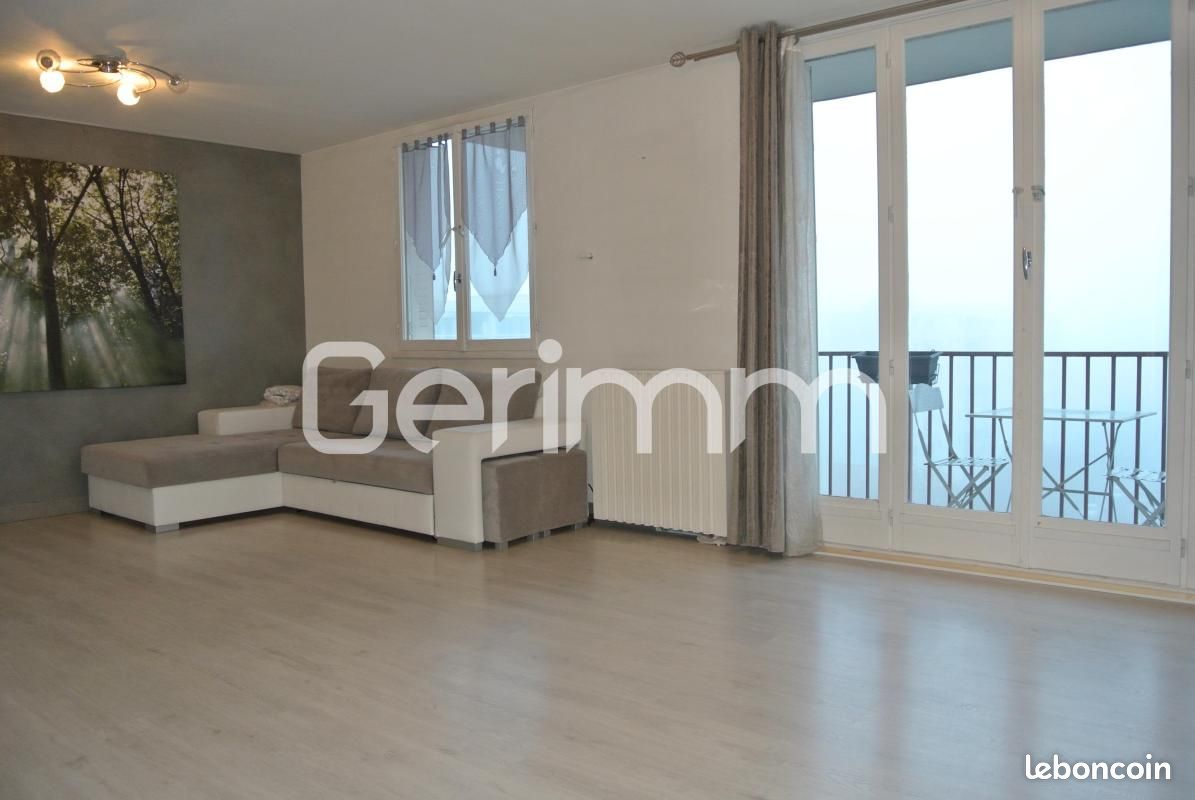 Appartement 3 pièces 77 m² · au Pont-de-Claix · 77 m² · 898 €/mois