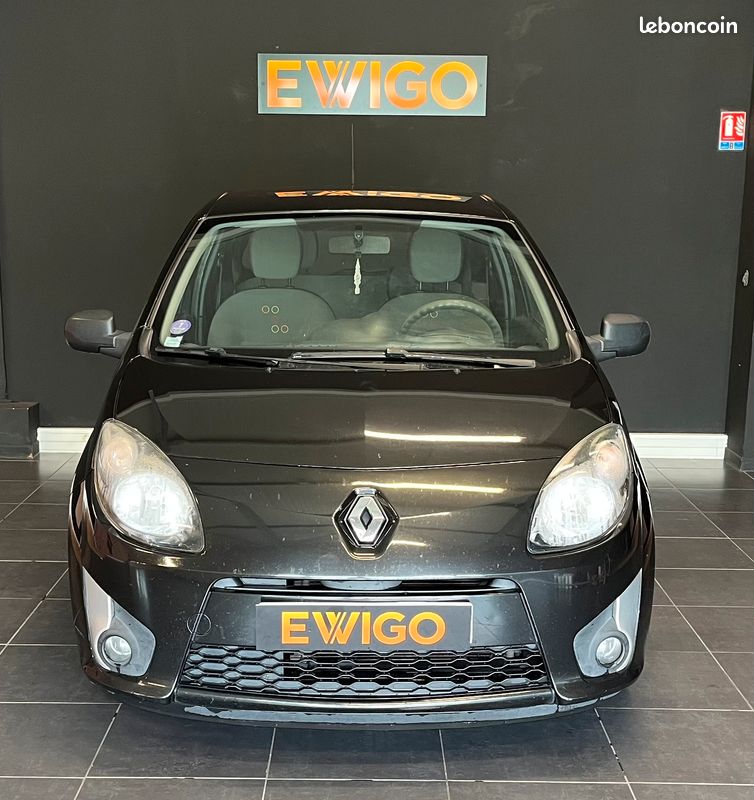 RENAULT TWINGO 1.2 75 AUTHENTIQUe (image 16)