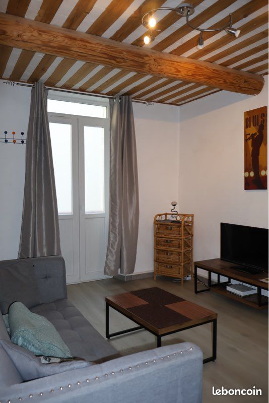 Appartement 3 pièces 45 m² · à L'Isle-sur-la-Sorgue · 45 m² · 720 €/mois