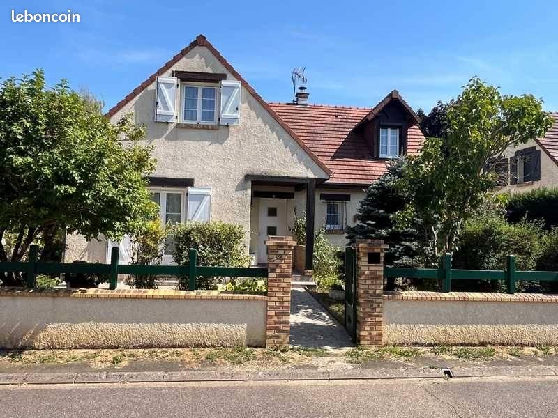 Maison 6 pièces 119 m² · à Gisors · 119 m² · 329 000 €