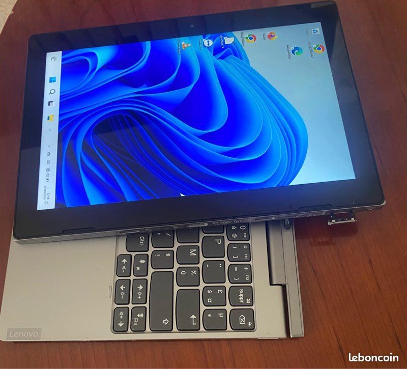 Ordinateur tablette Lenovo (image 2)