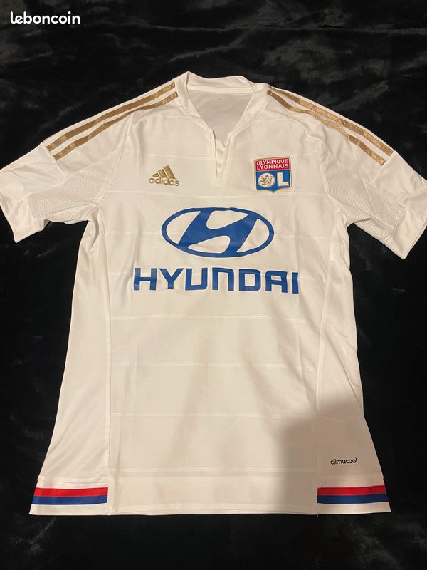 Maillot Olympique lyonnais 2015-2016 (image 1)