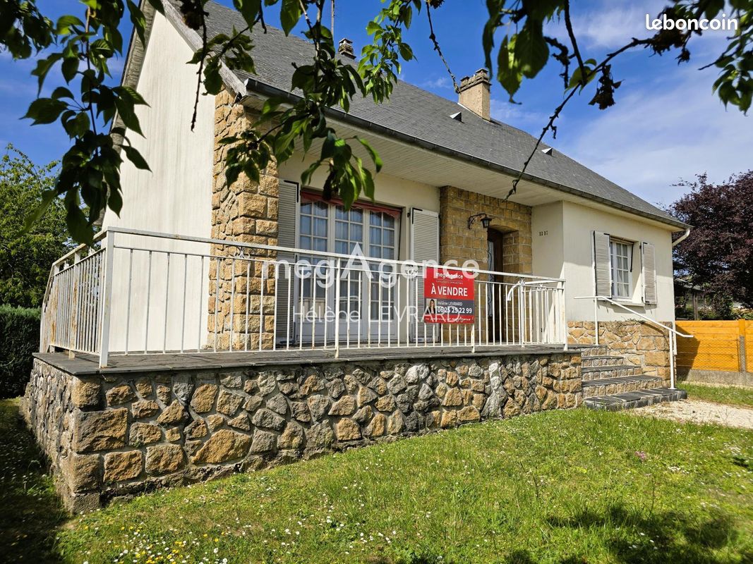 Maison 4 pièces 82 m² · à Évron · 82 m² · 124 000 €