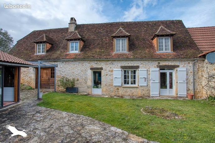 Maison 5 pièces 198 m²