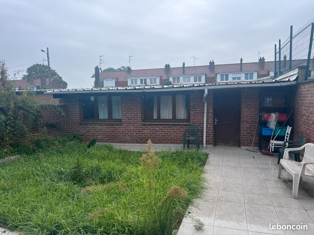 Maison 6 pièces 135 m² · à Croix · 135 m² · 317 000 €