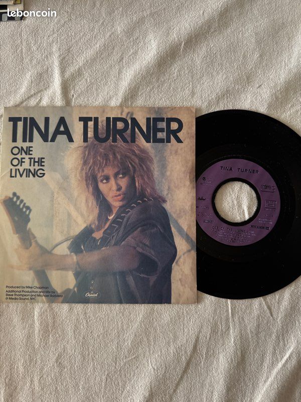 Tina Turner One of the living 45t (image 1)