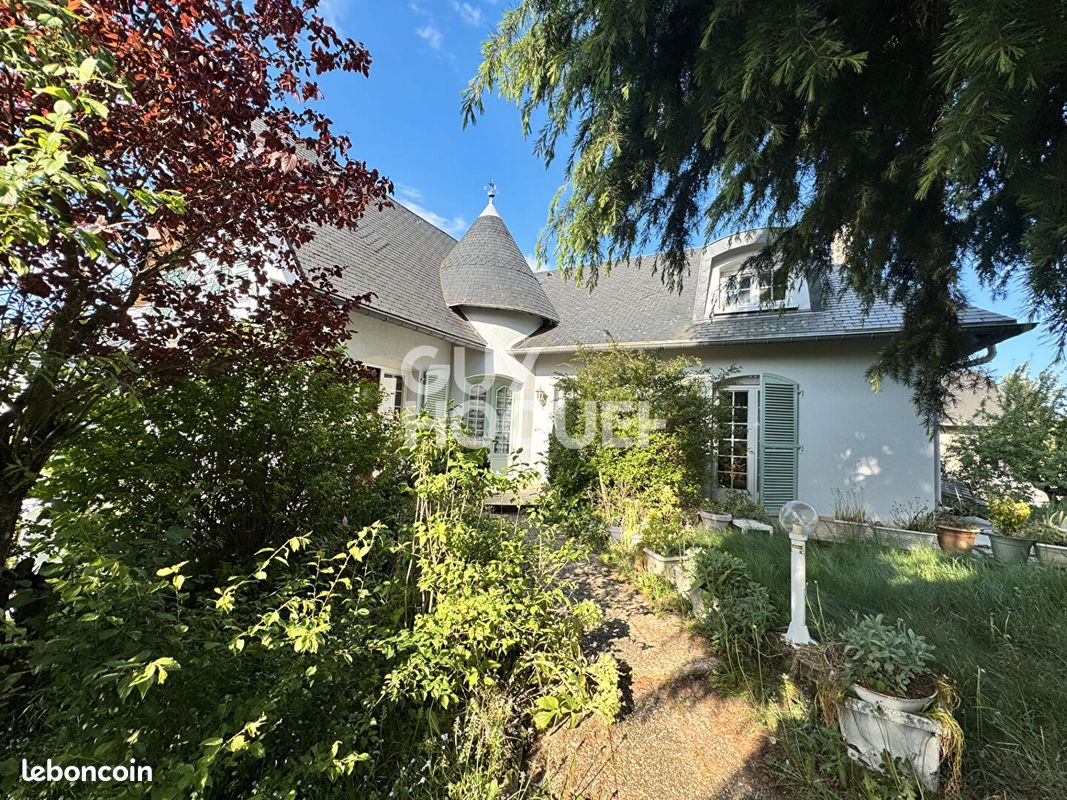 Maison 5 pièces 193 m² · à Florange · 193 m² · 420 000 €