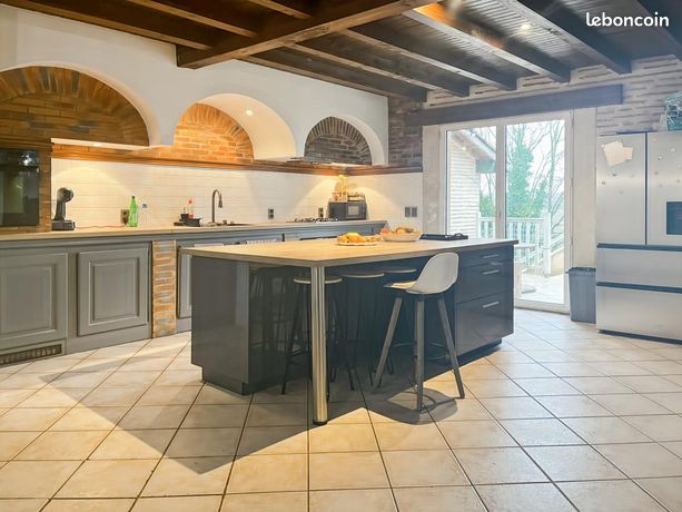 Maison 5 pièces 155 m²