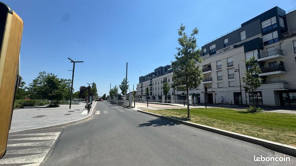 Brasserie 206 m² CHATENAY MALABRY (image 1)