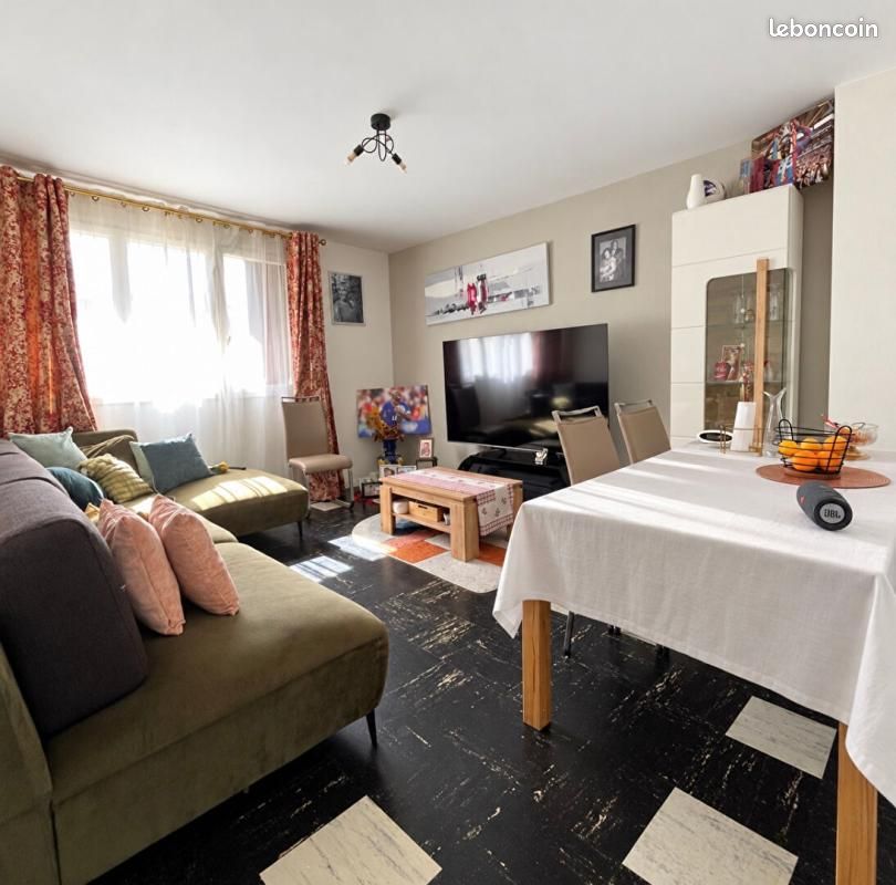 Appartement 3 pièces 59 m² · à Noyon · 59 m² · 66 000 €