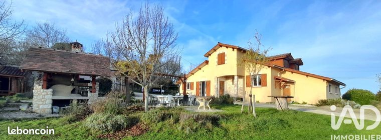 Maison 7 pièces 181 m²