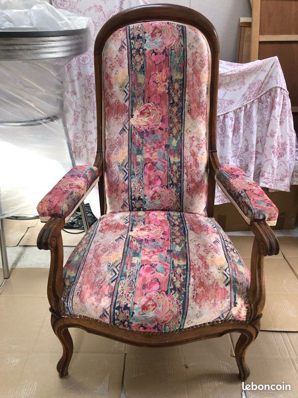 Fauteuil Voltaire de style Louis-Philippe (image 1)