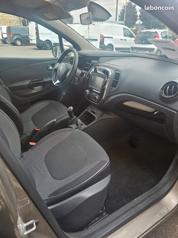 Renault Captur 1.5 dci 90 INTENS (image 4)