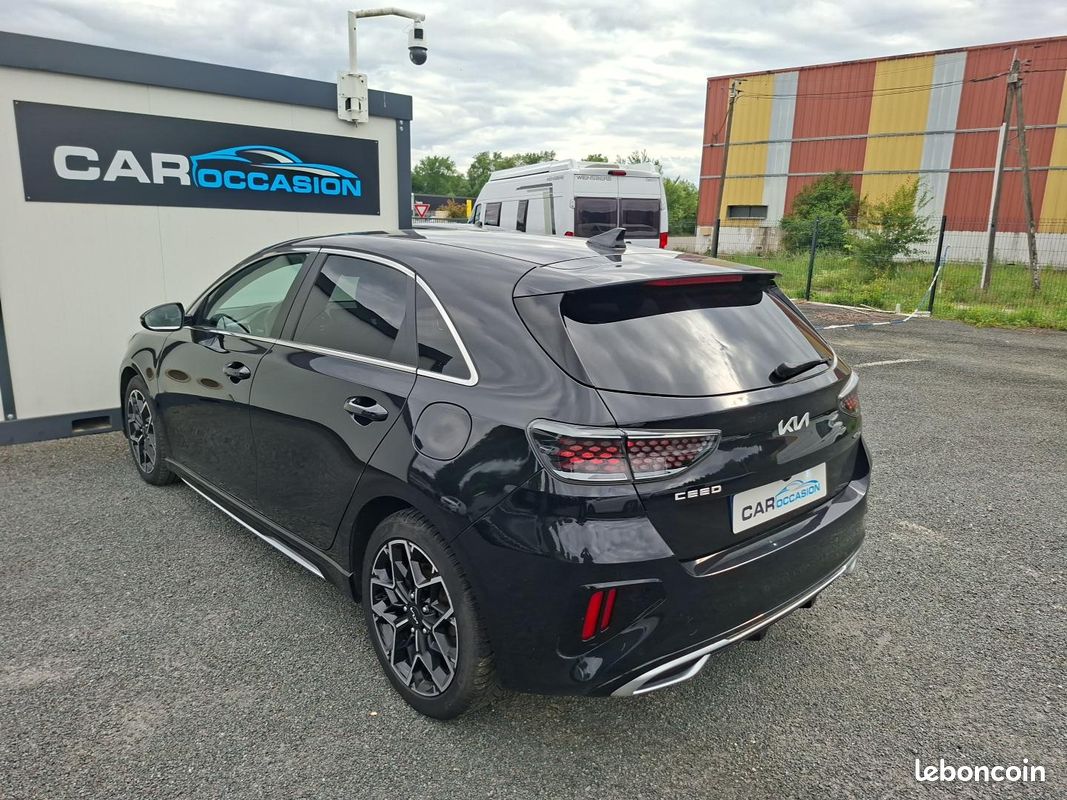KIA CEED 1.6 CRDi 136 ch MHEV DCT7 GT Line Premium (image 3)