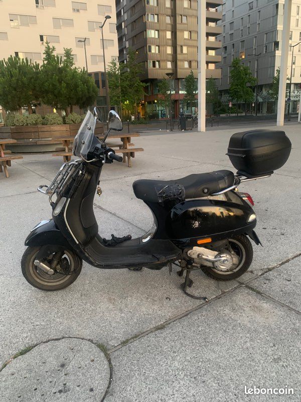 Vespa Scooter Vespa Lx 50 2t Elaborata Scooter Vespa 50 2012