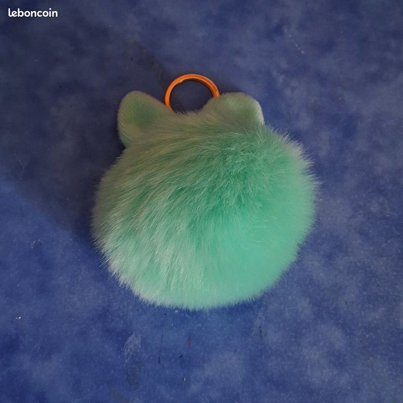 Gros pompon porte-clé lapin, NEUF (image 4)