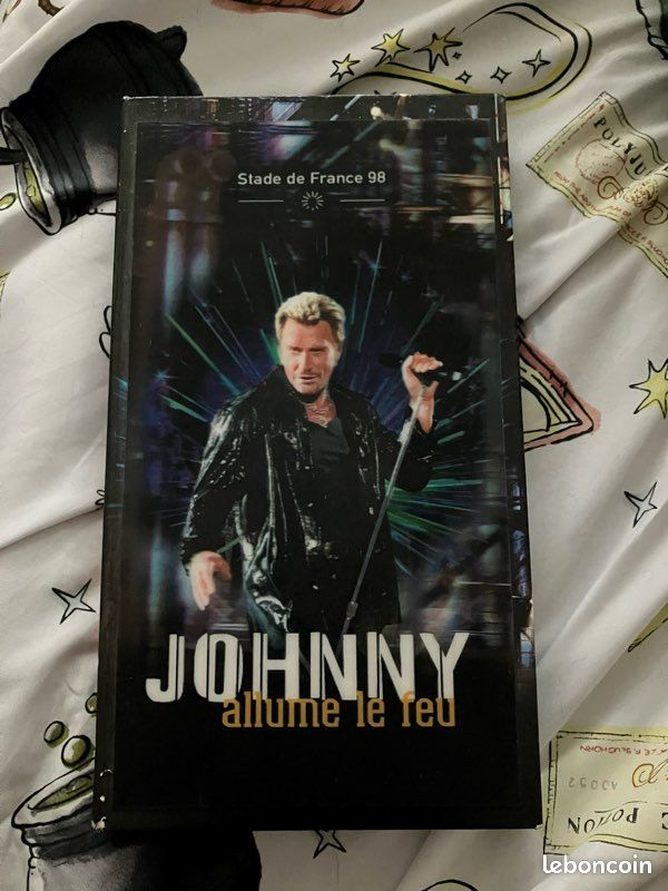 Johnny Hallyday Allumer le Feu 3CD collector (image 1)