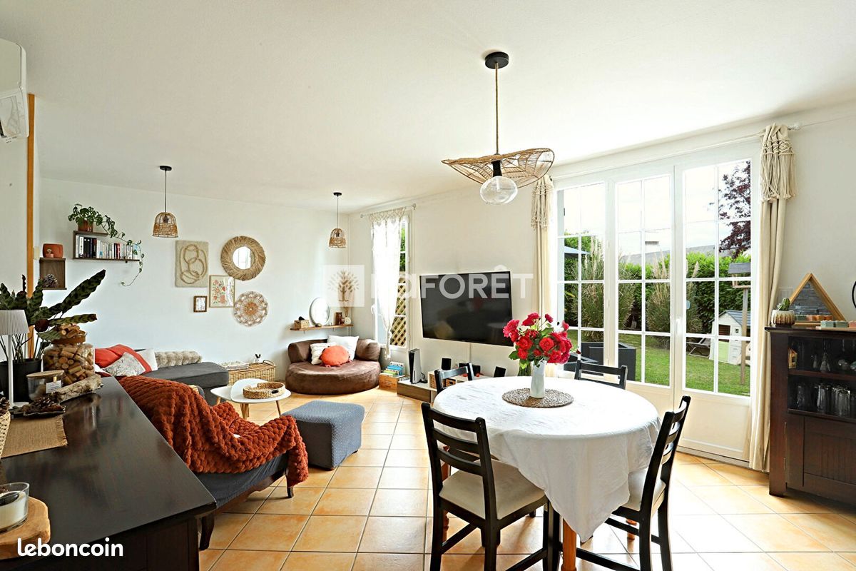 Maison 4 pièces 95 m² · à Mantes-la-Ville · 95 m² · 285 000 €