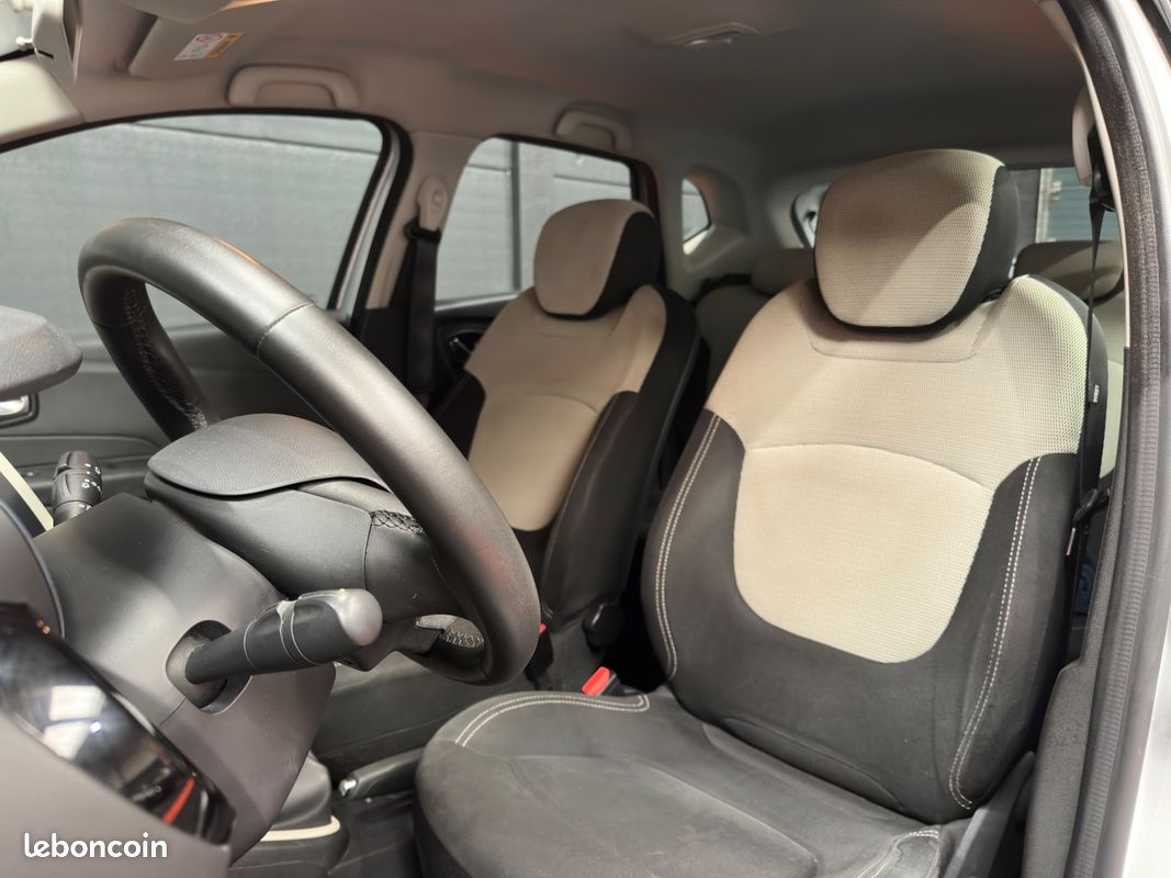 RENAULT CAPTUR 0.9 TCE 90CH ZEN - REGULATEUR/LIMITEUR - RADAR RECUL - BLUETOOTH - GPS - JA 16" - GARANTIE 6 MOIs (image 5)