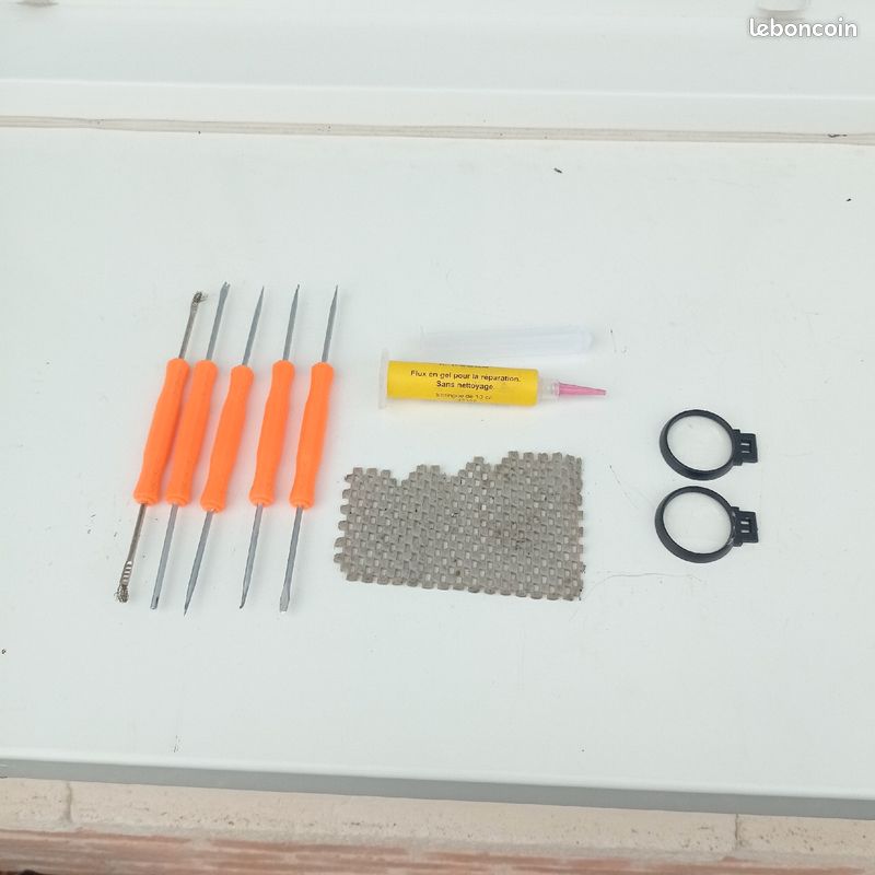 Kit pour soudure et réparation de cartes électroniques (image 1)