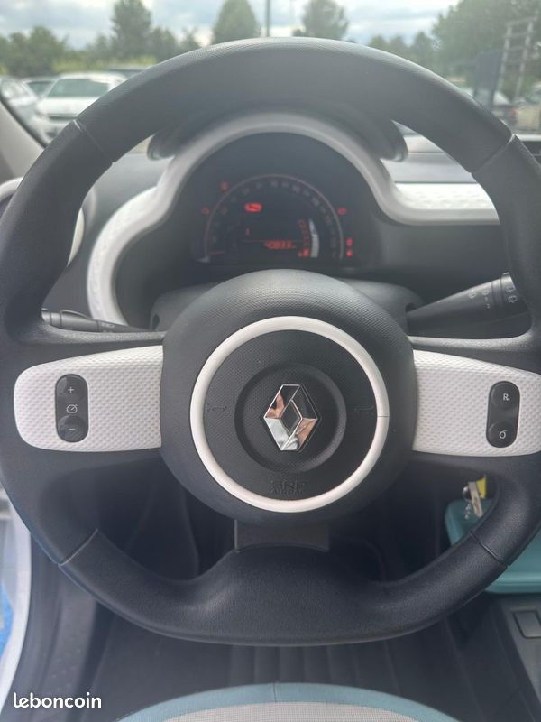Renault TWINGO III Renault TWINGO III Zen 1.0 SCe 70 eco 2 life (image 17)
