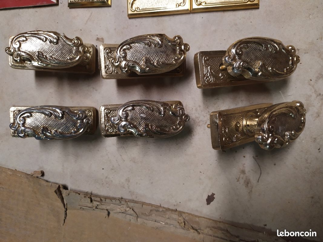 Cache prises, anciens poignees (image 5)