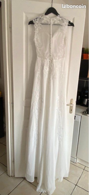 Robe de mariée ivoire satinée (image 9)