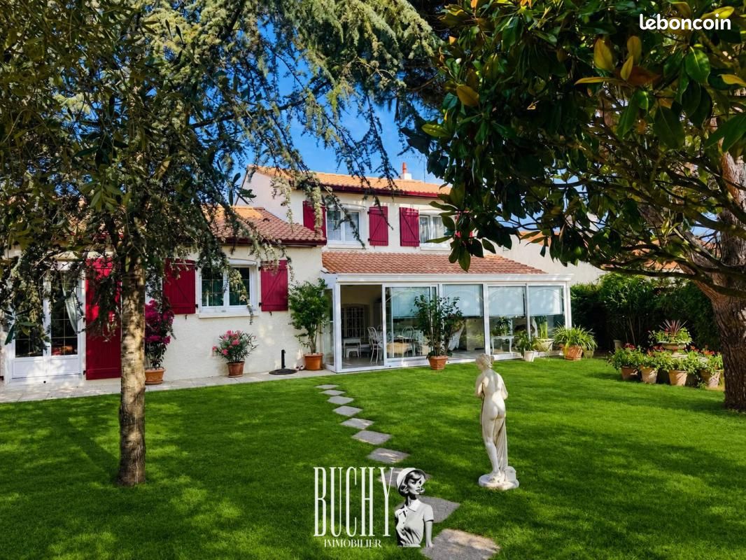 Maison 6 pièces 136 m² · à Les Sables-d'Olonne · 136 m² · 546 000 €