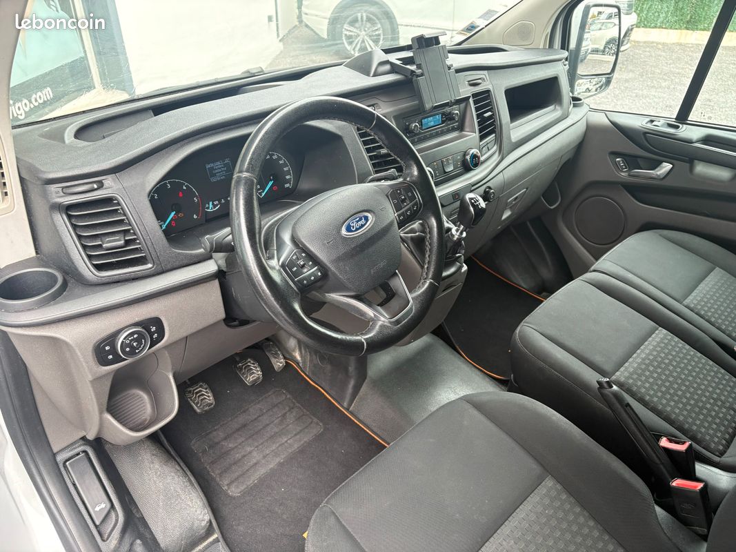 Ford transit custom fourgon 280 2.0 tdci 130 l1h1 court trend business (image 22)