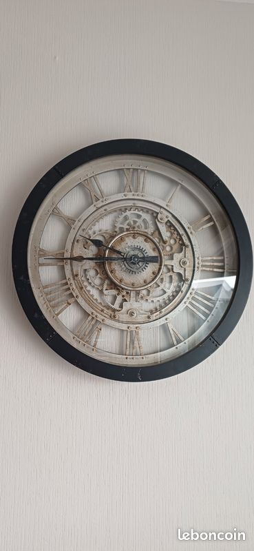 Horloge murale (image 1)