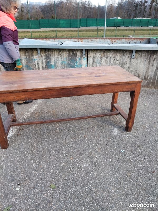 Table de ferme (image 1)