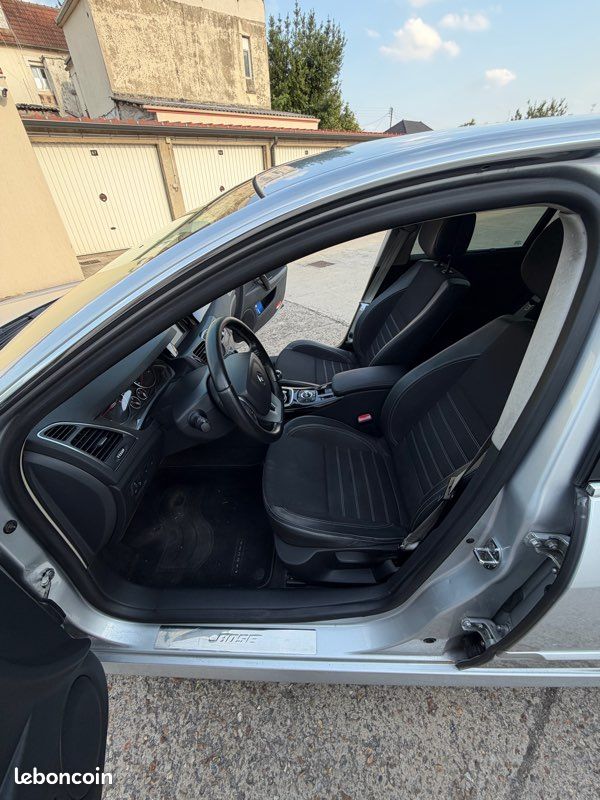 Renault Laguna Bose (image 6)