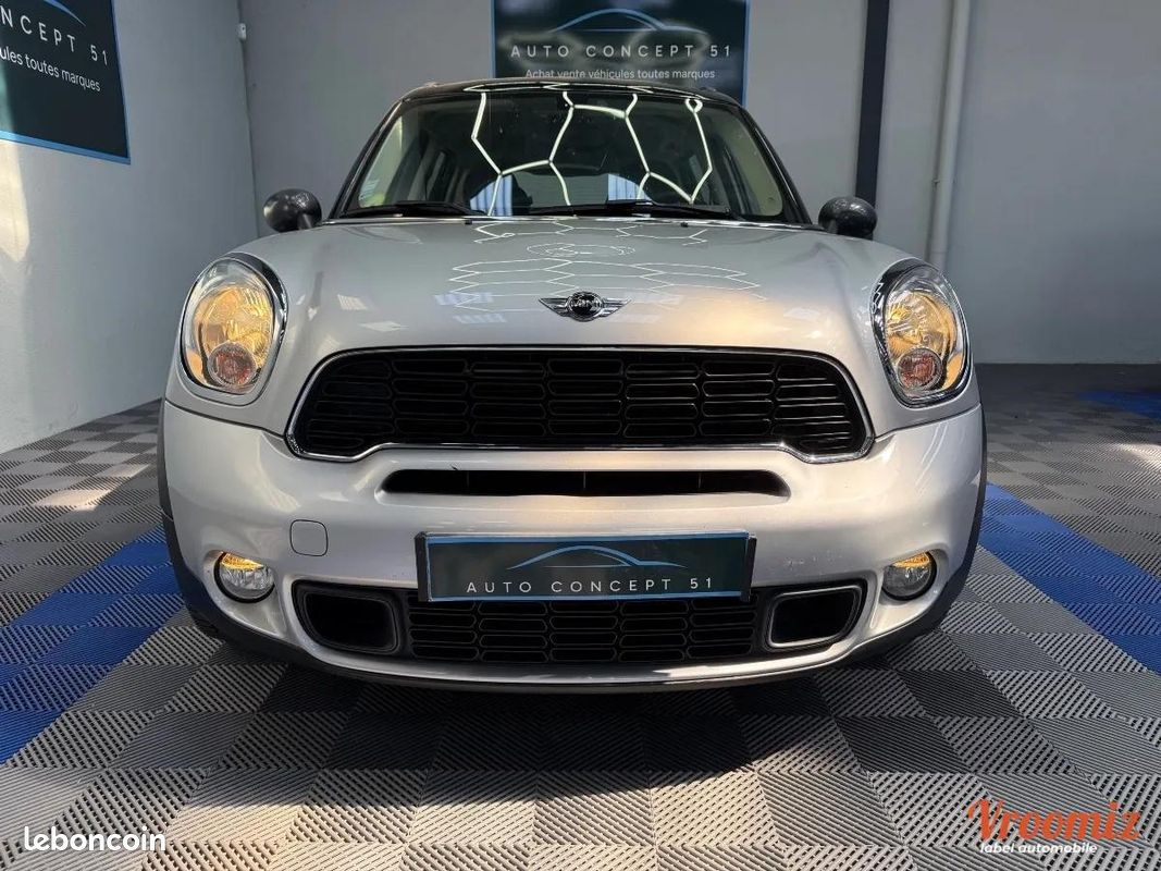Mini Countryman 2.0 SD 145 COOPER ALL4X4 (image 3)