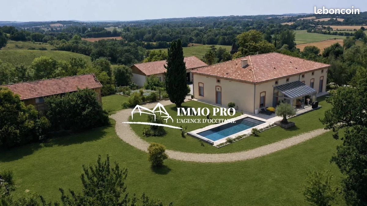 Maison 12 pièces 320 m² · à Samatan · 320 m² · 1 345 000 €