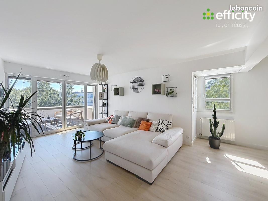 Appartement 3 pièces 83 m² · à Saint-Jacques-de-la-Lande · 83 m² · 225 000 €