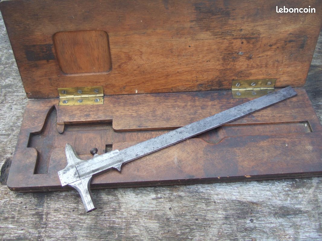 Ancien Grand pied à coulisse en bois / Mesure /Outil / Bois et Laiton - Bricolage
