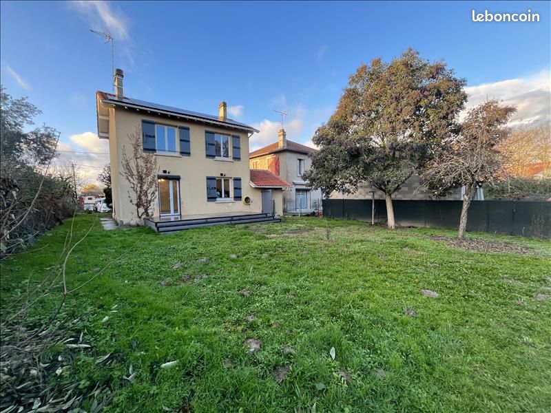 Maison 4 pièces 71 m² · à Castelsarrasin · 71 m² · 785 €/mois