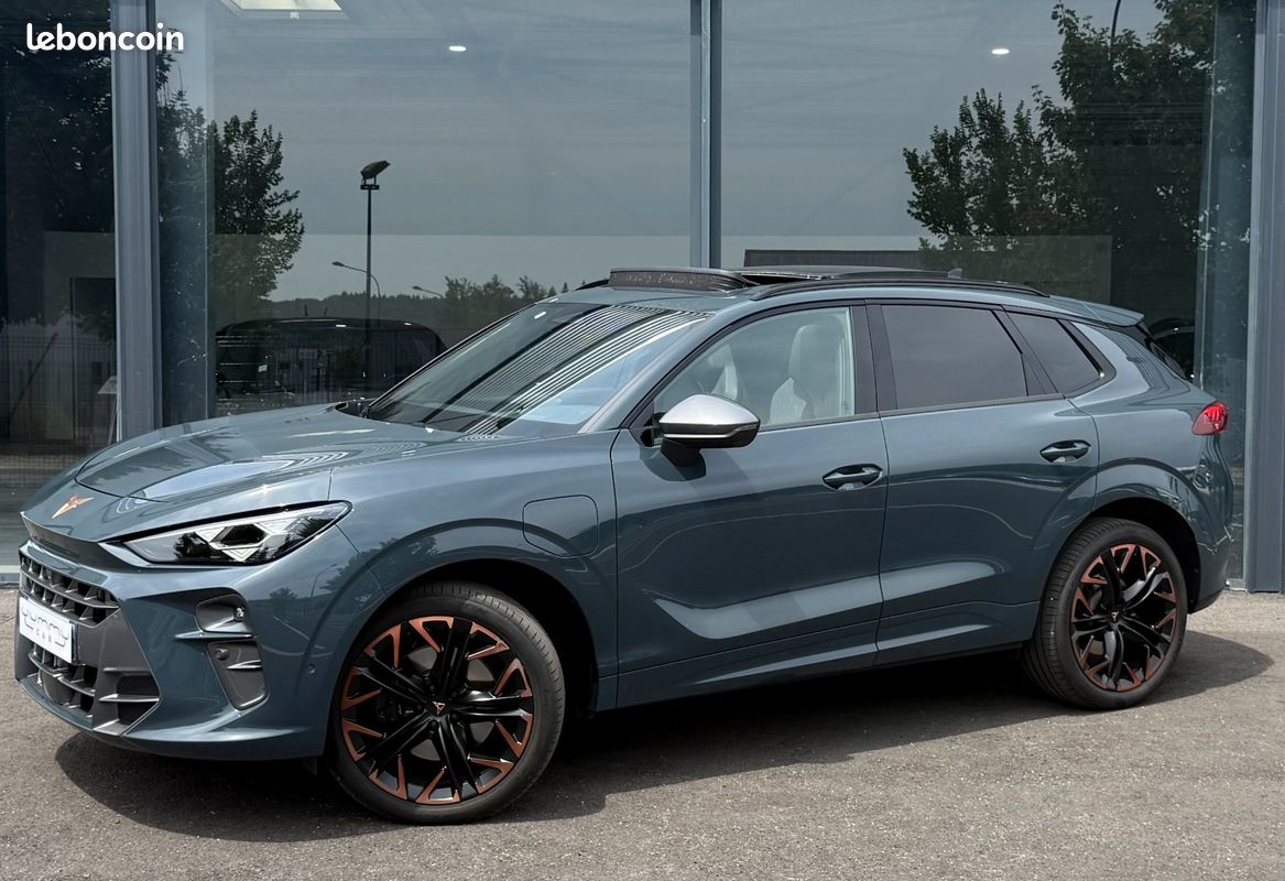 CUPRA Terramar 1.5 EHYBRID 272 VZ DSG6 (image 3)
